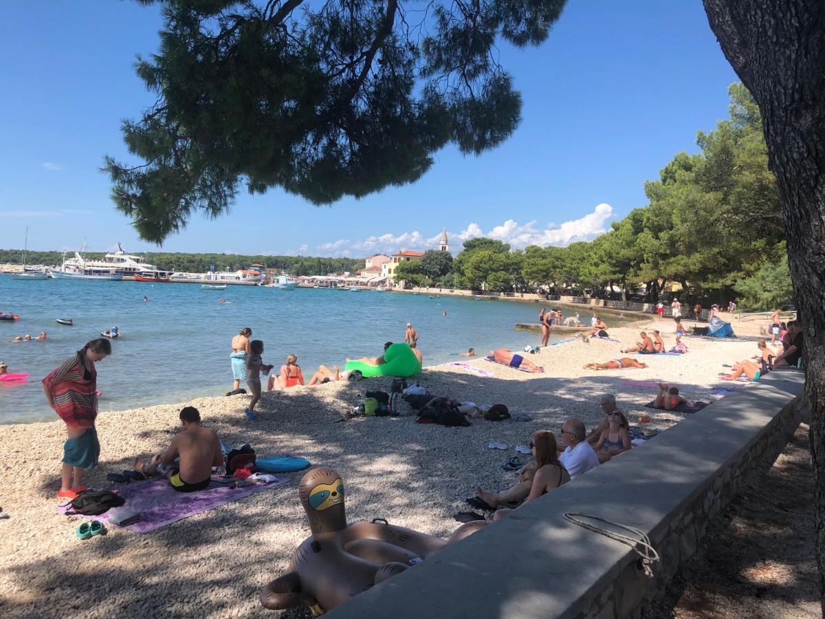 Istrian Stone House In The Heart Of The Beautiful Fishing Village Fazana - Only Few Steps From The Sea And The Wonderful Beach - Incl Plasma-Quad-Plus-Filter Against C O V I D エクステリア 写真